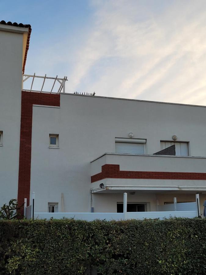 Tahiti Beach, T2 A La Mer, Piscine, Terrasse Et Parking Frontignan Εξωτερικό φωτογραφία