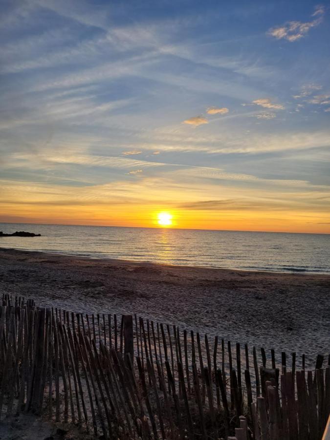 Tahiti Beach, T2 A La Mer, Piscine, Terrasse Et Parking Frontignan Εξωτερικό φωτογραφία