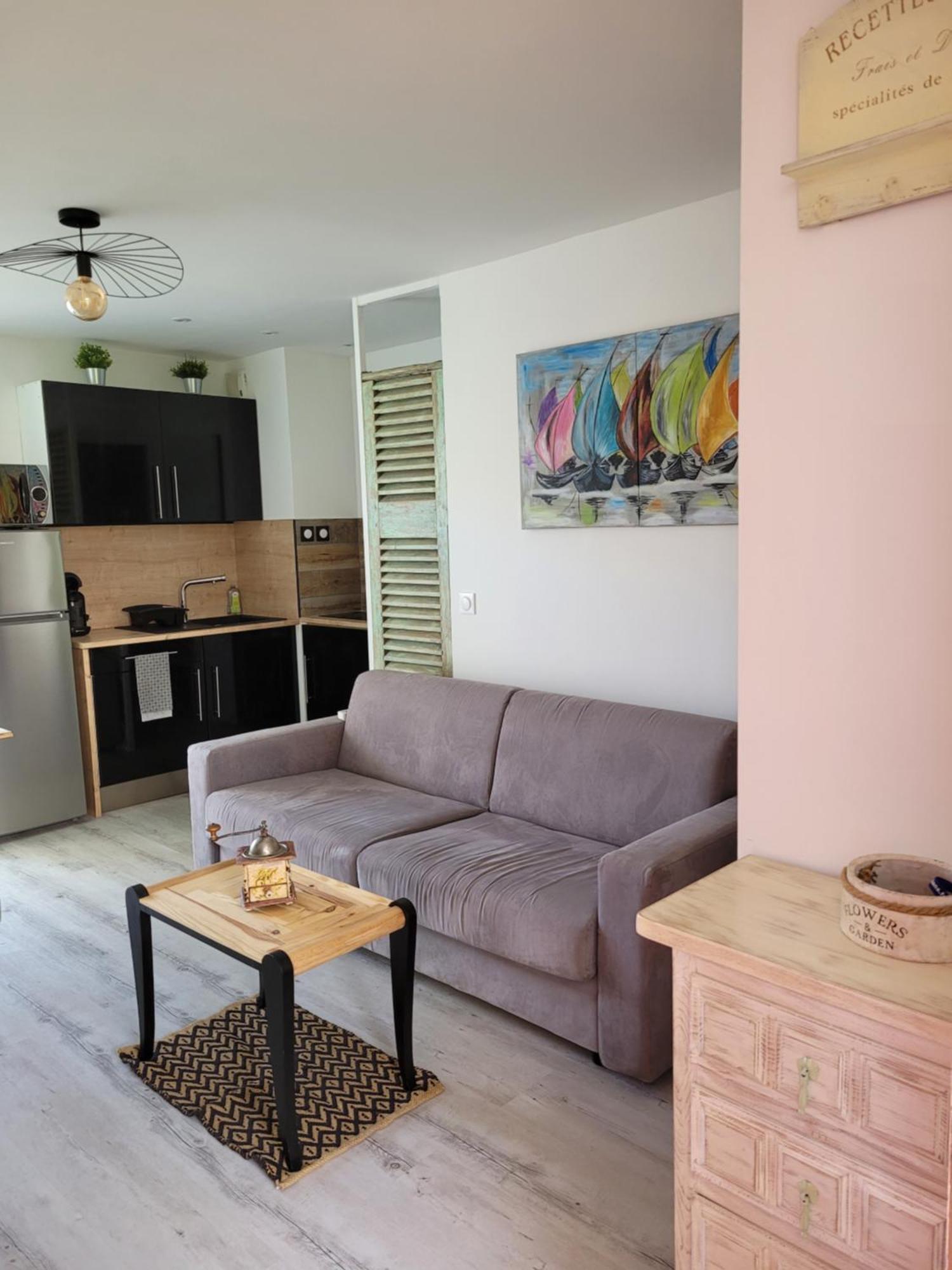 Tahiti Beach, T2 A La Mer, Piscine, Terrasse Et Parking Frontignan Εξωτερικό φωτογραφία